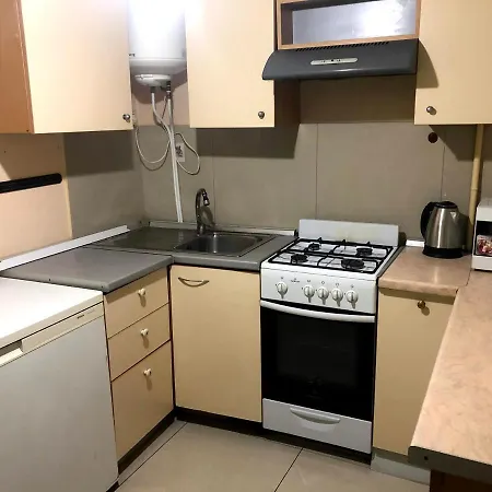 Daire Gil Apartments, Lermontova 1a, Centre Ujgorod